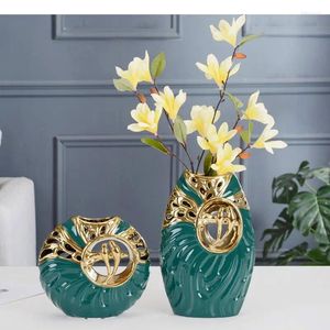 Vaser keramisk vas kinesisk retro gyllene ihålig fågelblomma modern hemdekoration arrangemang tillbehör