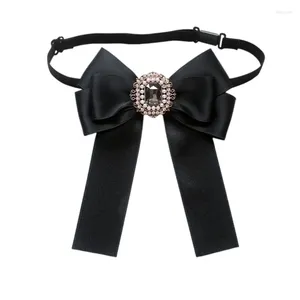 Bow Binds Vintage Ribbon Bowknot Brosche Stecknadel Kristall -Strass -Juwelier Bowtie für Frauen Hemd Jabot Kragen