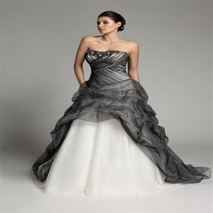 新しい到着a-line long gothic black and White Weddingドレス