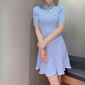 Abiti per feste 2024 Trumpetta da donna Mini abito Mini vestito cinese Cheongsam Collar Diamond Sleeve Slim Slim Primavera estate Summer