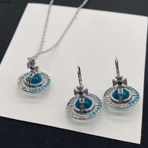 Viviennelies Fashion Classic Blue Earth Planet Necklace Ufo Crystal Glass Ball Saturn Designer Jeweler Westwood for Woman High Quality Holiday Gifts Udyt