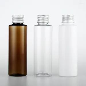 Garrafas de armazenamento 50pcs 120ml Pet marrom branco vazio Pet Clear com tampa de parafuso de alumínio para o chuveiro de shampoo com sabonete líquido Cosmético