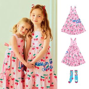 Bebebebe Girls Dress 2024 Летняя корейская версия вишнево -припечатки платье для детского отдыха Seaside Holiday Sundress Childrens CL 240426