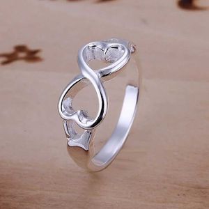 Kluster ringar gratis frakt fabrikspris 925 sterling silver hjärtring smycken trevlig söt charm mode bröllop dam kvinnor semester present r092 h240504