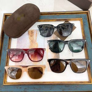 Fashion sunglasses designer TF Top TF Sunglasses INS Popular on the Internet Same Board Fashion Box Mens and Womens Sunglasses TF948-D with logo box