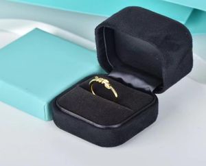 Ring Mashing Knot Classic Pierścień Europejski i amerykański luksus 18K Gold Wedding Valentine039s Day Biżuter Prezent Fabryka WH2656722