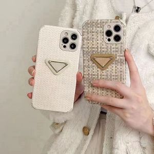 Роскошный дизайнерский вязание вязание iPhone Case Cash Triangle Candy Color для iPhone XS XS XSMAX 11 12 13 14 15 Plus Pro Max Geometric Design Fashion Phone Case