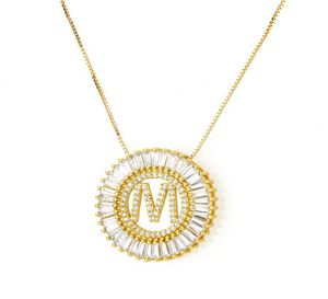 Hip Hop Rapper Jewelry Bling Bling Circular Pendant AZ Letter V Golden CZ Halsband Unisex Fashion Jewelry Gifts PS12027685866