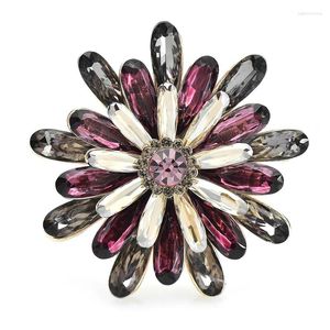 Brooches Wuli&baby Crystal Daisy Flower For Women Unisex 4-color 3-layer Flowers Plants Party Office Brooch Pins Gifts