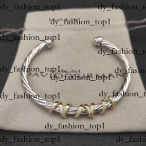 Dy Designer Högkvalitativ modemärke Luxury Trend David Yurma Armband Smycken Armband Enkelt och elegant Populärt Woven Twisted Ring David Armband 846