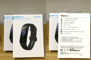 Браслеты оригинал Honor Band 5 Smart Band 0,95 дюйма 2,5D AMOLED DISIR