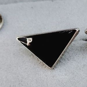 Crystal Brooches Pins Designer Brooch Brand Letter Triangle 18k Gold Plated Suit Pin Vogue Womens Wedding Party Dress Jewerlry Accessories Gifts