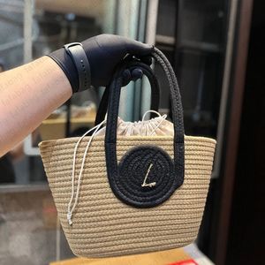 Tote Çanta Tasarımcı Çanta Kadın Çanta Lüks Seti İşlemeli Alışveriş Çantası Çim Dokuma Sebze Sepet French Style Bag Crossbody Bag Beach