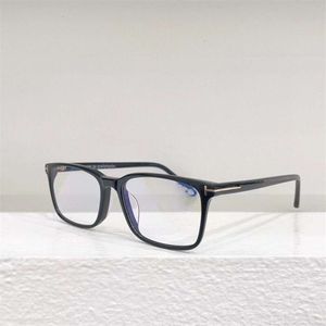 カスタマイズされた近視眼鏡ファッションサングラスデザイナーTF女性と男性の形をした近視眼鏡は、インターネットで人気がありますTF5735Bロゴボックス付き