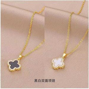 Japanese and Korean Version Color Double-sided Black White Diamond Inlaid Clover Necklace Female Lucky Grass Pendant Clavicle Chain Net Red Accessories