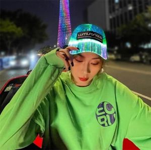 Aydınlık Led Beyzbol Kapağı Glow Hat Unisex Dj Light Up Karnival Fiber Optik Hip Hop Şapkaları Kadın Noel Cadılar Bayramı Partisi 2205113272623