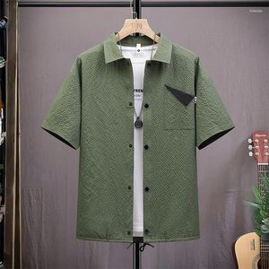 Camisas casuais masculinas 2024 Verão minimalista de colorido sólido colar bolso de bolso de bolso único de manga curta de manga curta solta tops de camisa solta