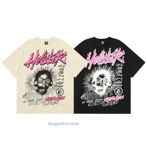 ヘルTシャツデザイナースターシャツグラフィックティートップス衣服ヒップスター洗浄ファブリックハイキュウストリートグラフィティレタリングフォイルプリントビンテージブラックルーズフィットマン服