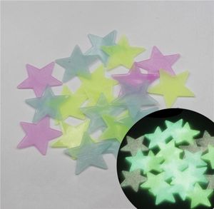 100 PCSSet 3D -stjärnor Glöd i de mörka lysande väggklistermärkena för barnrum heminredning dekal tapeter dekorativ special festivel5476059