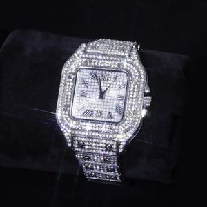 Armbandsur Hip Hop Iced Out Men Watch Square Diamond Quartz Luxury Mens handledsklockor Romerska kalenderstålklocka Relogio Masculi 239U