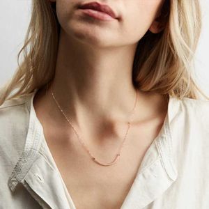 Pendant Necklaces 2024 Womens Stainless Steel Necklace Womens Simple Thin Chain Necklace Luxury Designer Jewelry Gifts Q240430