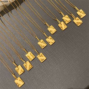 Designer Celi Pendant Necklaces for Woman Gold-plated Suitable Europe and America Constellation Plate Square Necklace Jewelry Gift