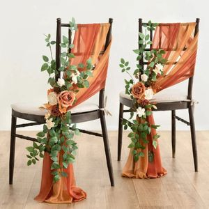 Wesele Solid Color krzesło z sztucznym jedwabnym kwiatem róży na el przyjęcie weselne Dekoracja rekwizytów koryta