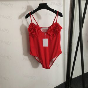 Donne rosse Swimsuit Vintage One Peice Luxury Sexy Bathing costumi da bagno a spiaggia Sport da esterno