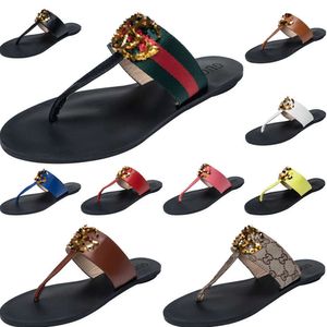 DESIGNE SLIPER SANDAL SOMMER FAMILJ FAMILY flip flops flip flops strandklipp fötter coola tofflor glider skjutreglage vita