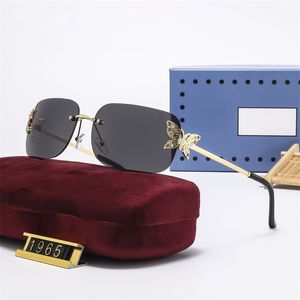 Occhiali da sole designer di occhiali farfalla Donne Donne Sole occhiali lussuosi occhiali polarizzati Sunnies Fashion Goggle Adumbrale Semoless Sun Shade