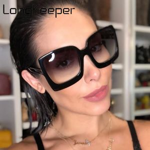 Солнцезащитные очки 2021 мода негабаритные женщины дизайнер бренд -дизайнер пластик женский градиент рамки Sun Glasses Uv400 Gafas de Sol Mujer 216b