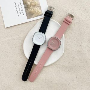 Wristwatches 2024 Simple Square Women Watches Leather Fashion Ladies Wristwatch Big Dial Relogio Feminino Female Quartz Clock Elegant Gift