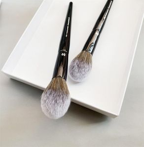 Brush de maquiagem profissional em pó 59 Fundação redonda de pó de pó Configuração de cosméticos Tools de beleza de escova 6977570