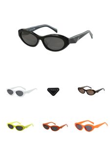Designer classici Symbole Occhiali da sole Ocgle protettivi Operali da sole in spiaggia per uomini e donne Dimensioni opzionali 52-19-142