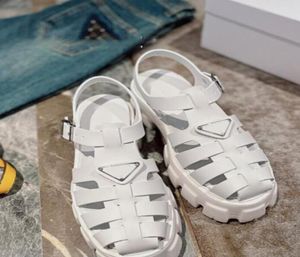 2022 gumowe sandały Koła Kopa Modna klasyczna platforma Platforma luksusowe kobiety rzymskie damskie buty swobodne sandały plażowe z rozmiarami pudełka 35-418163382