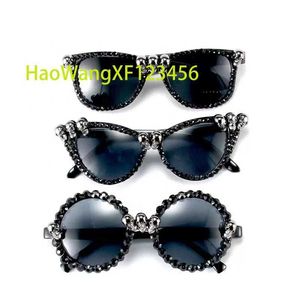 Mulheres góticas de gato preto olho de olho de sol dos óculos de sol Rhinestone Gorgeous Cateye Ladies redondo óculos de sol vintage Eyewear