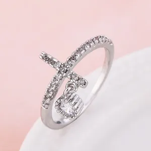 Anelli a grappolo Sodrov Fashion Cross Zircon Ring for Women Charms Gioielli Regali di compleanno Girls Girls il suo 1PC