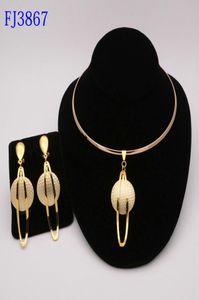 Fashion Woman Wedding African Beads Jewelry Set Gold Color Fashion Dubai Gold Color Bridal Gift3622699