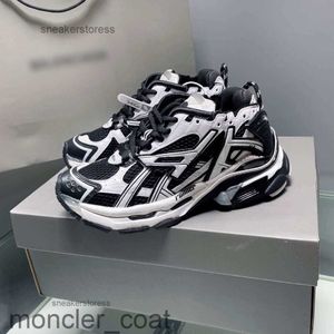 Blcg Sneaker 2024 Sneakers Balecaga Triple S Track 3xl Buty Nowe najlepsze wydanie Paris 7th Generation Runner Old para gruba podeszwa podwyższona sportowa jogging Najwyższej jakości