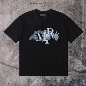 Am t Mens Women Designer Tshirts Krótka letnia moda drukowana koszula swobodna z marką Wysokiej jakości projektanci T-shirt Hip Hop Streetwear Tshirts Amirir 926