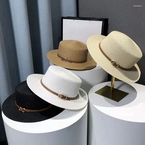 Berets French Flat Top Straw Hat Women's Sunshade Summer Grass Knitted Edge For Vacation Beach Sunscreen Sun