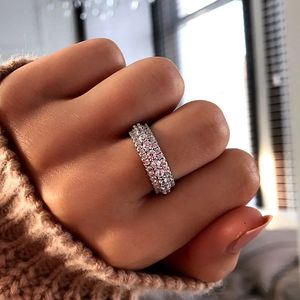 2024 Hip Hop Wedding Rings Luxury Jewelry 925 Sterling Silver Round Cut White 5A Cubic Zircon Cz Diamond Gemstones Party Women Engagement Band Ring for Lover Gift Gift