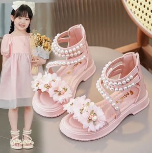 Rzymskie sandały dziecięce dla dziewcząt 2023 Fashion Flower Buty Dzieci Feading Children plaż