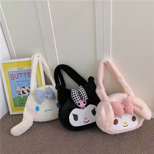 Bolsa de ombro de pelúcia de grande capacidade versátil para a nova bolsa Kuromi feminina, bolsa engraçada de desenho animado, brinquedo de pelúcia