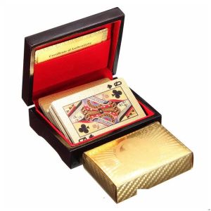 Новые 24K Gold Playing Cards Пластиковые покерные игры карты Deck Games Оригинальная водонепроницаемая матовая пластиковая доска играет карты для сбора подарков