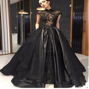 Vintage Black Gothic Wedding Dresses 2019 High Neck Cap Sleeves Illusion Top pärlspetsar Satin Non White Brudklänningar Couture Custom Made 217G