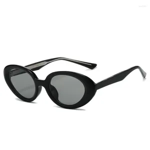 Sonnenbrille Europäischer und amerikanischer ovaler flacher Kern-INS Trendy Hip-Hop für Frauen mit kleinen Rahmenbrillen