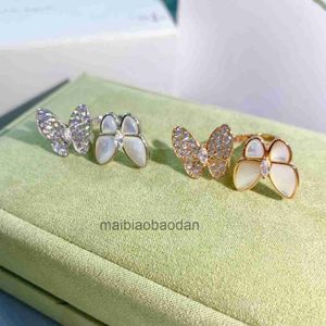 مصمم المجوهرات الفاخرة خاتم Vancllf Fanjia Butterfly High Edition White Beiman Diamond 18K فتحة قابلة للتعديل لا تتلاشى