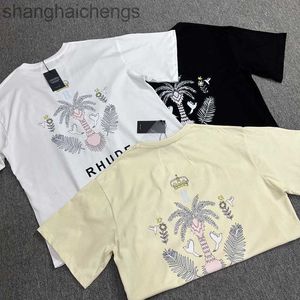 Högkvalitativ original Rhuder Designer T Shirts High Street Trendy Brand Short Coconut Tree Letter Print Casual Loose Short Hleid Tshirt med 1: 1 LOGO
