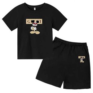 衣類セット2024新しい女の子と男の子のカジュアル服セットサマーチルドレンスポーツTシャツ+パンツ2ピース快適な睡眠ウェアセット4-14yl2403